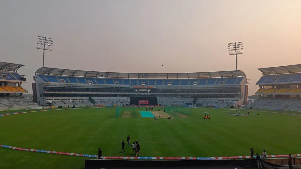 MI vs RCB pitch report news